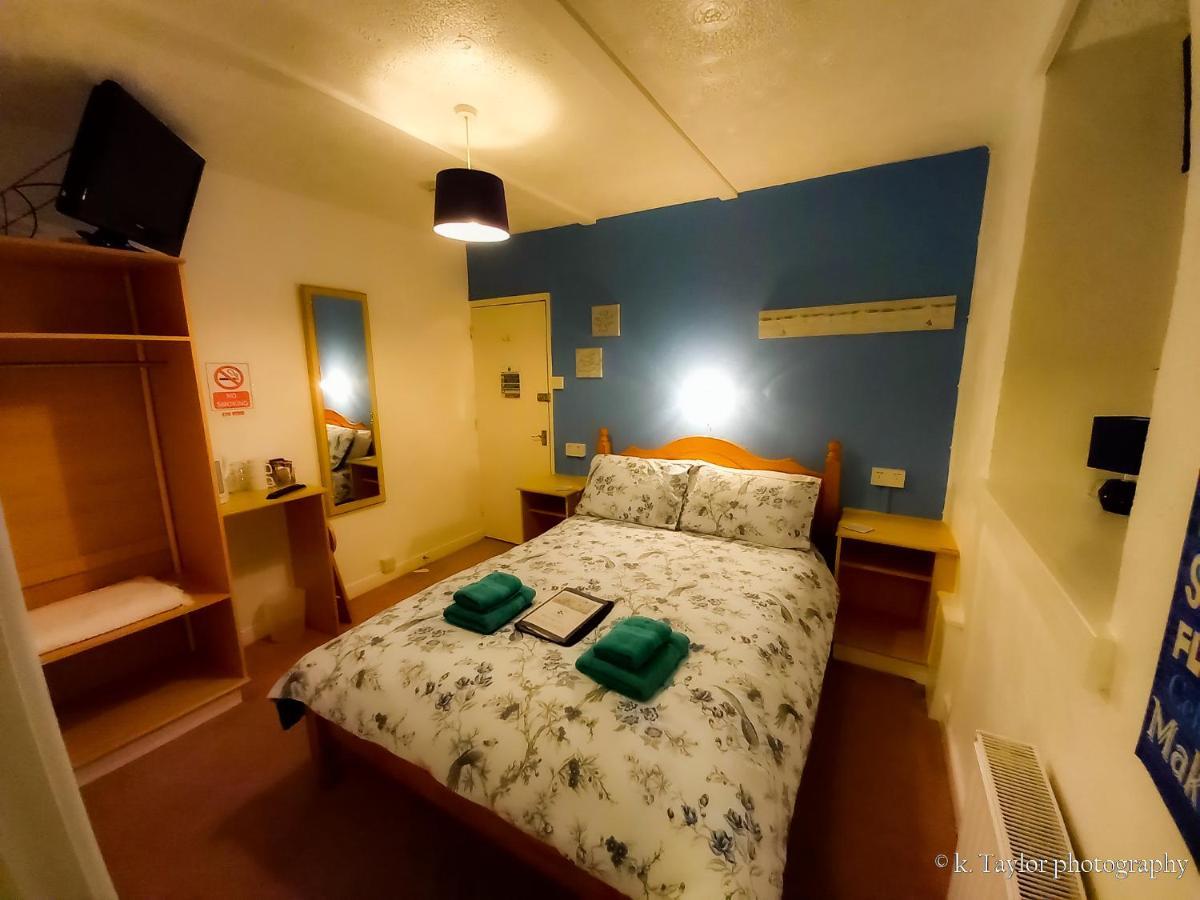 The Bettle And Chisel Hotel Delabole Esterno foto